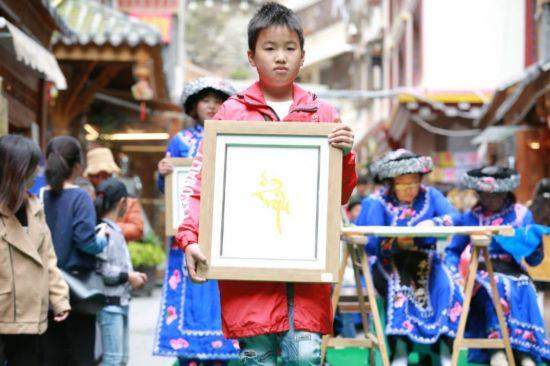 活動現(xiàn)場。圖片由康定住建局提供