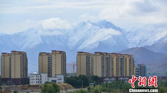 “入夏失敗”西藏拉薩遇降雪天氣