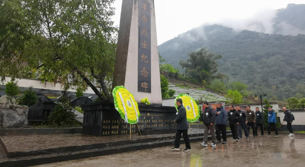 學(xué)黨史祭英烈強動力，扎實走好援藏路